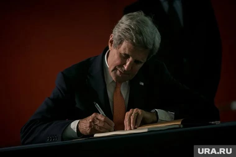 Джон Керри рассказал студентам, как повлиять на правительство США