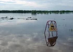 Жители ХМАО жалуются Кухаруку на бездействие властей из-за паводка