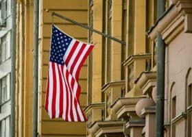 Республиканцы требуют отставки Байдена из-за взрывов в Кабуле