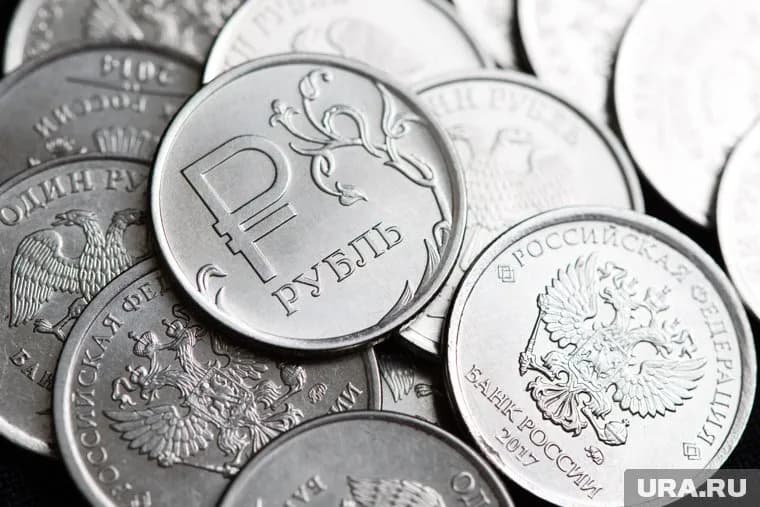 Курс может достичь 85 рублей за доллар в случае эскалации на Украине