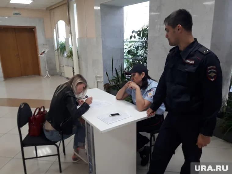 Жанна Лалетина вызвала полицию на участок для голосования