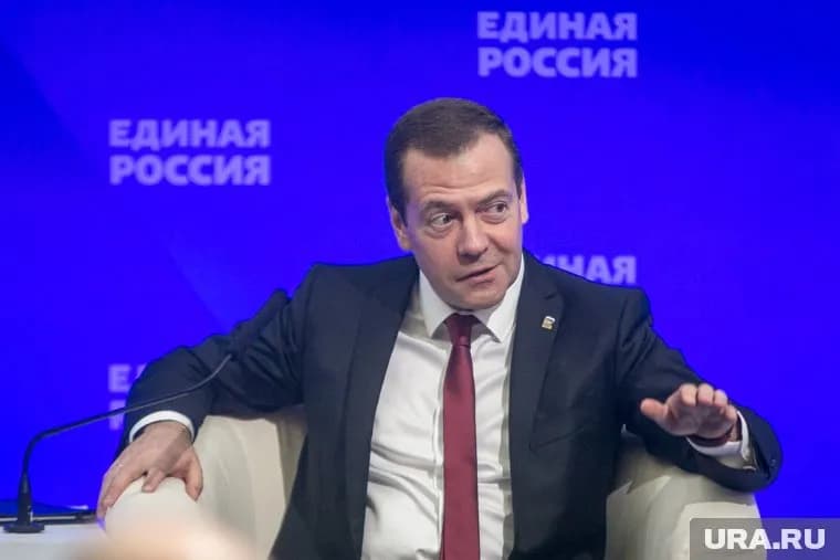 Премьер назвал идею Анатолия Попко интересной
