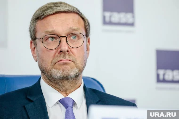 Косачев напомнил, что Россия - ядерная держава