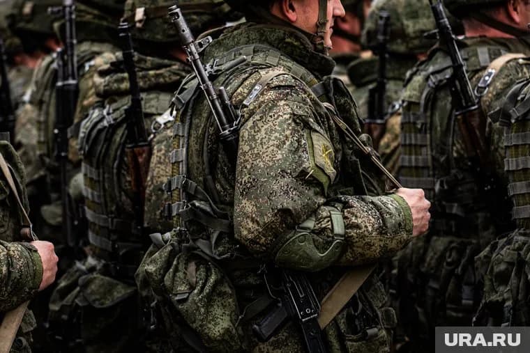 Военные отдавали до 40 тысяч рублей, чтобы отправиться в Сирию