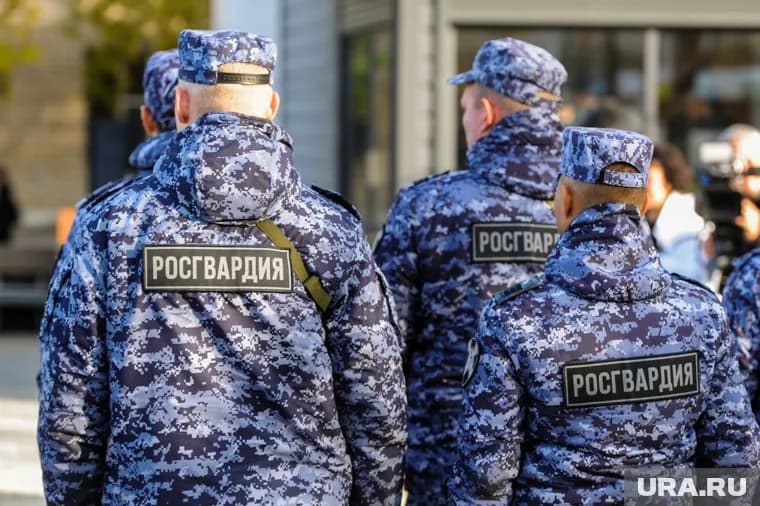 Силовикам и военнослужащим проиндексируют зарплаты в 2024 году