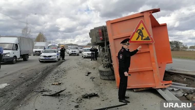 В результате ДТП погибли четыре человека