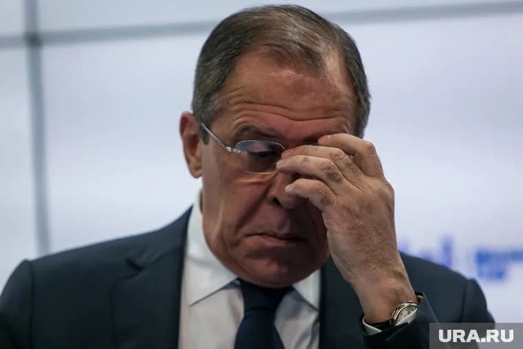 Лавров разъяснил западным СМИ, откуда взялось эмбарго