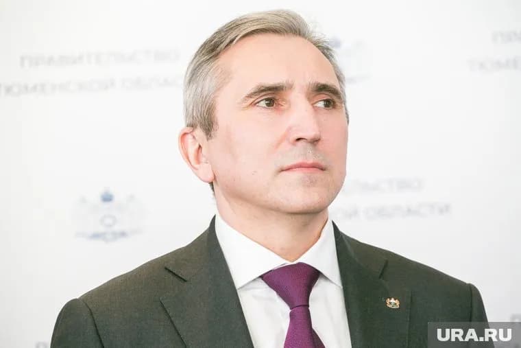 Александр Моор (на фото) напомнил о заслугах ушедшего из жизни дирижера Шароева