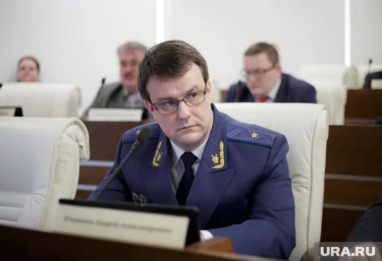 Обвиняемый надеется, что Андрей Юмшанов обратит внимание на судебный процесс