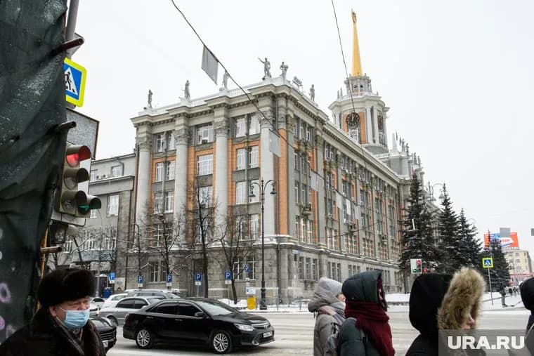Нового вице-мэра Екатеринбурга по строительству представили на утреннем совещании 12 апреля