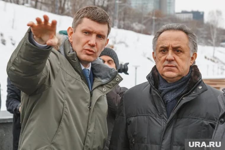 Новому губернатору Пермского края предстоит продолжить проекты Максима Решетникова (первый слева) по подготовке к празднованию 300-летия Перми