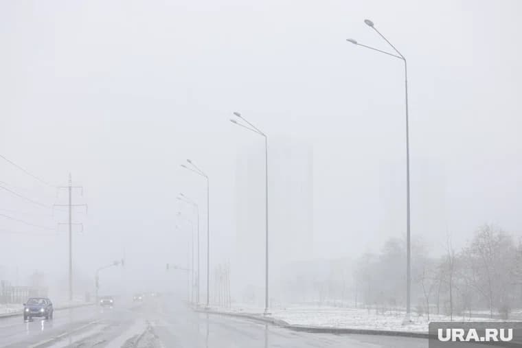 Снег выпал утром в Качканаре 27 сентября