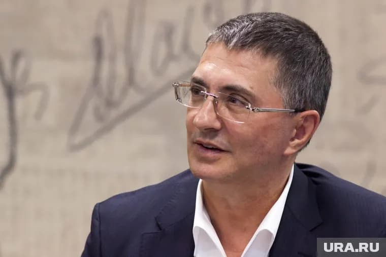 Мясников порекомендовал записать лекарства исключительно водой