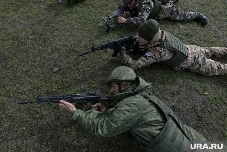 Российские военные получили первые выплаты в 195 тысяч
