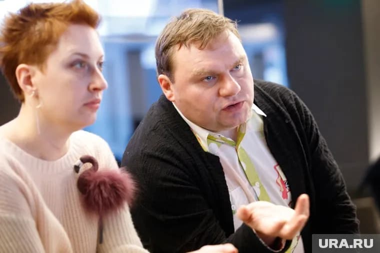 Радиоведущие с «Эха Москвы» Татьяна Фельгенгауэр и Александр Плющев даже вне работы находят поводы для споров на общественно важные темы