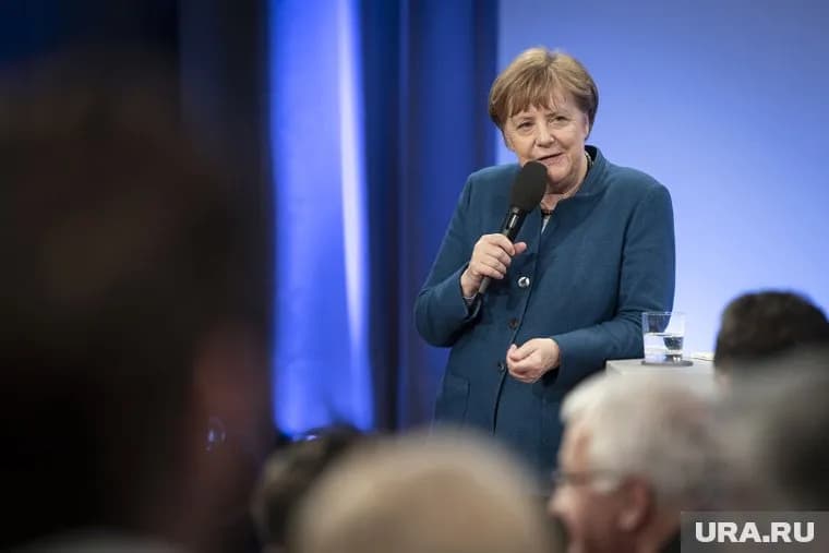 Ангела Меркель хочет устроить встречу глав Германии, Франции, России и Украины
