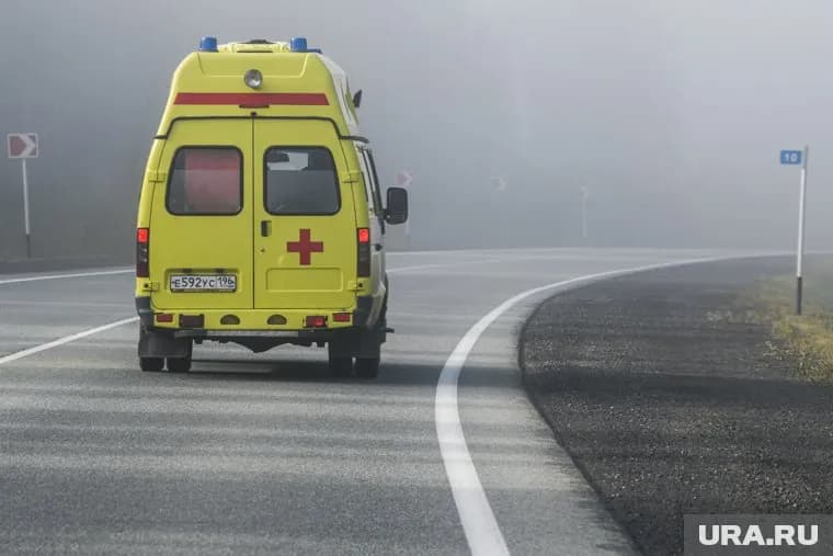 В результате аварии три человека получили травмы