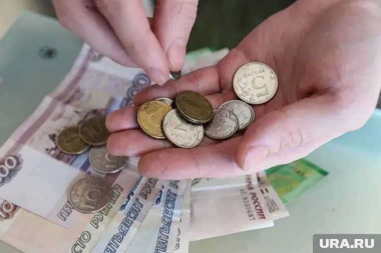 Монеты долговечнее бумажных купюр