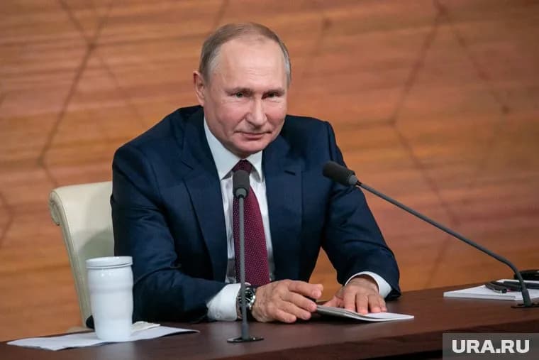 По мнению Владимира Путина, русские и советские песни мелодичные и содержательные