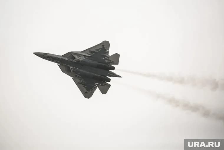 Чемезов заявил о высокой популярности Су-57 за рубежом