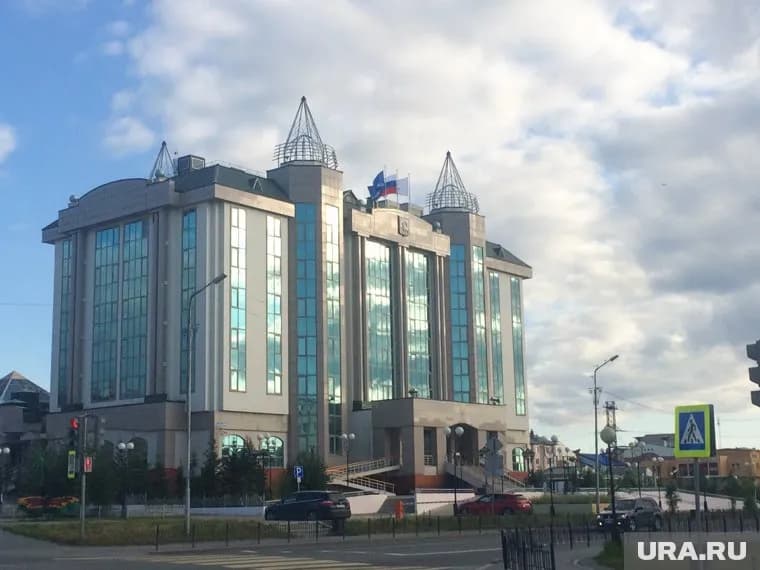 В мэрии Салехард может стать меньше на одного зама главы