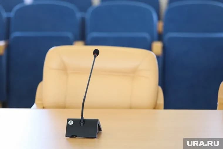 Несмотря на частые инициативы по поводу переговоров, не факт, что они состоятся, считает Мартынов