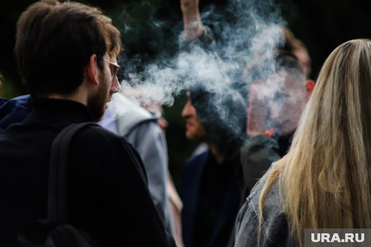 Большинство пермяков выступили за полный запрет продажи вейпов