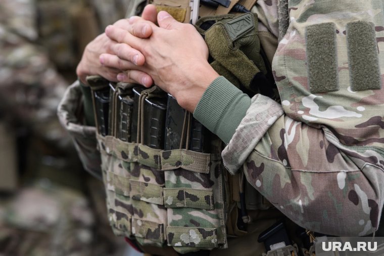 Оклады военнослужащих и сотрудников госорганов вырастут на 7,6% с начала октября