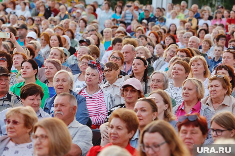 Музыканты из Екатеринбурга и шествие творцов: афиша Дня города в Шадринске