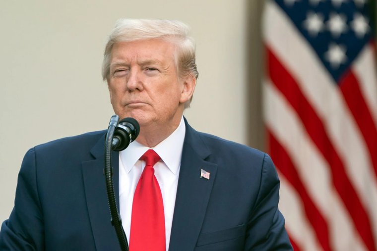 Миллионы американцев вышли на протесты против Трампа: что происходит в США