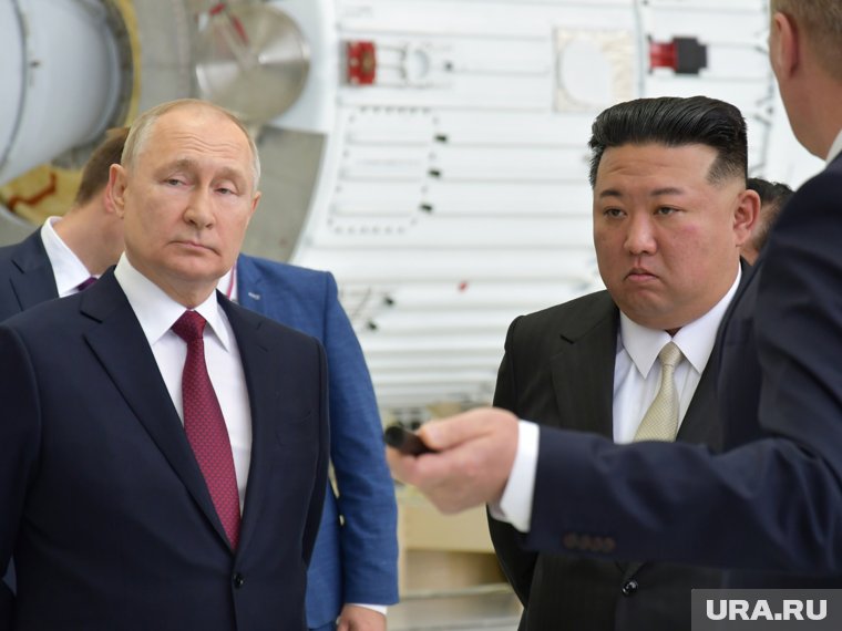 Переговоры Путина с Ким Чен Ыном закончились спустя полтора часа. Видео