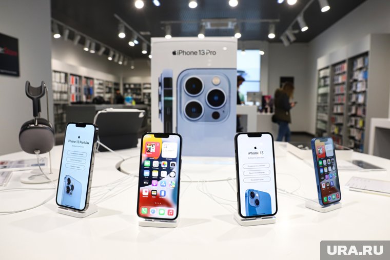 «Известия»: новый iPhone SE появится в конце зимы и в России