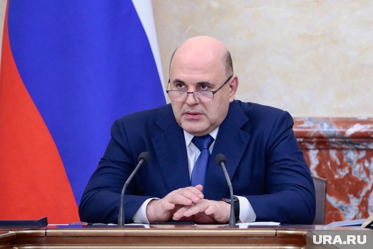 Индексация социальных пенсий и новая выплата семьям с детьми: главное из отчета Мишустина в Госдуме