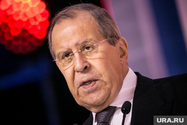 Младшие дипломаты Украины заявились послушать речь Лаврова