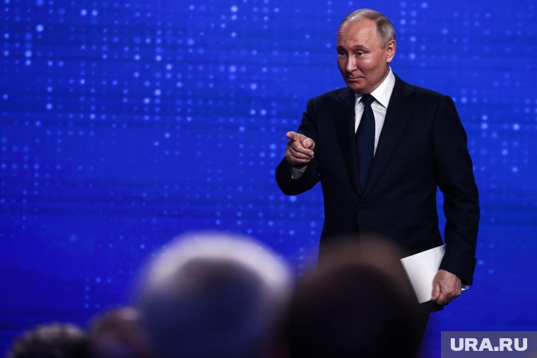 Зачем Матвиенко и Володин второй раз пригласили Путина на юбилей