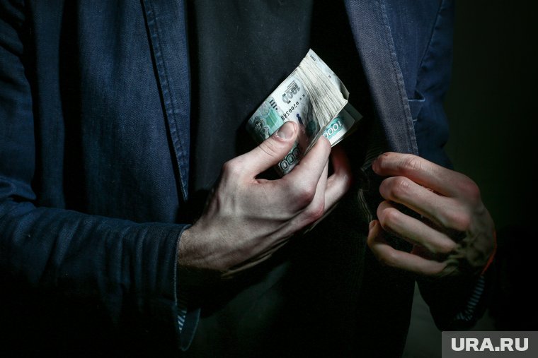 От Крыма до Чукотки: арестованные в ХМАО саратовские «черные рекультиваторы» отмывали миллионы по вс...