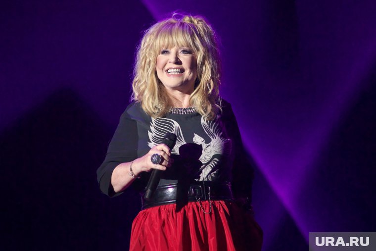 Почему Алла Пугачева не может продать дом под Москвой 