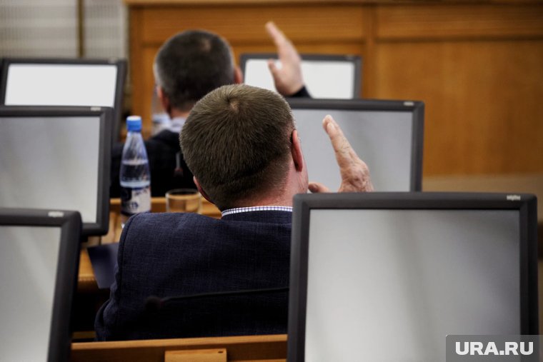 В Мегионе коммунистов отстранили от работы в думских комиссиях