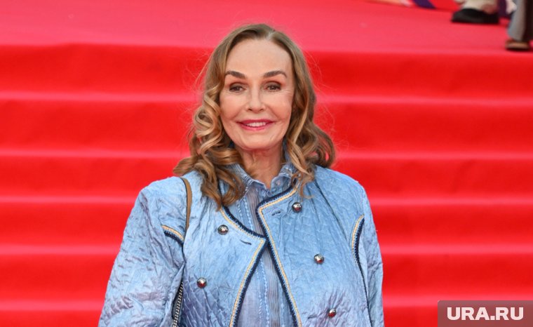 Побег в Голливуд, буддизм и скандал с сыном: Наталье Андрейченко — 69 лет