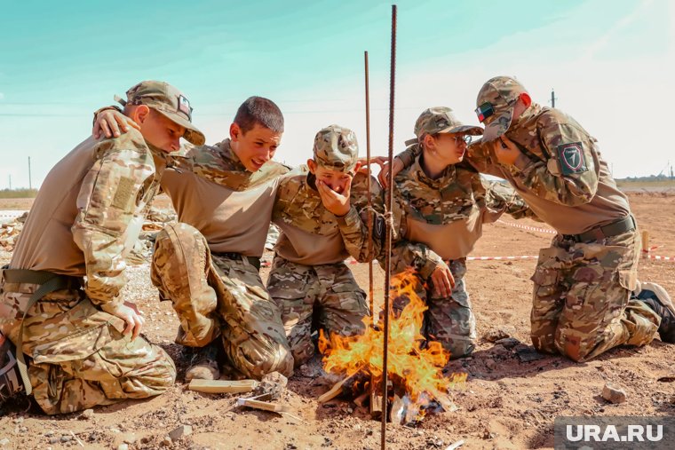 Ветераны СВО готовят патриотов нового поколения: как проходит «Зарница 2.0»