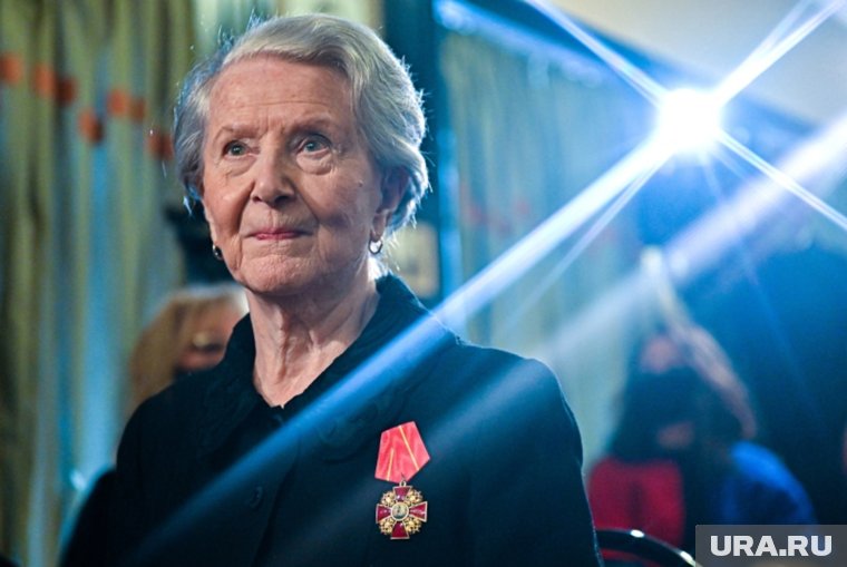 Умерла народная артистка Раиса Максимова: ее жизнь и творчество