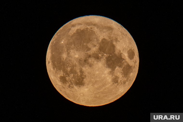 Календарь полнолуний на 2025 год: что нельзя делать