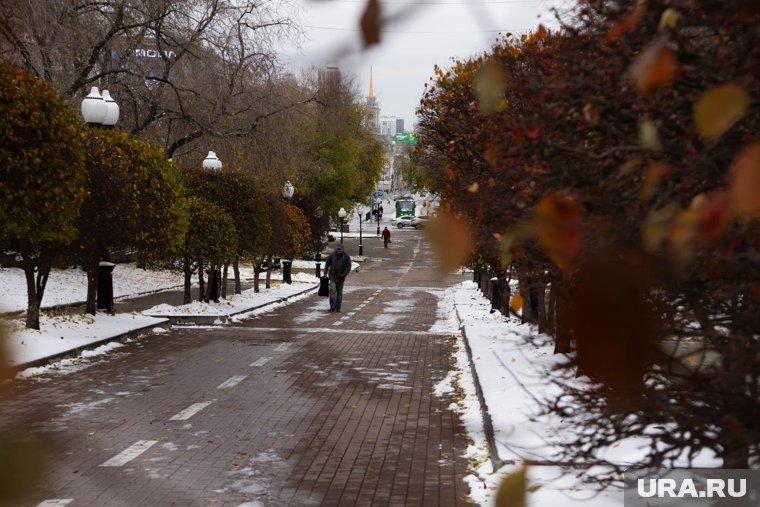 Свердловскую область ждут резкое похолодание и первый снег