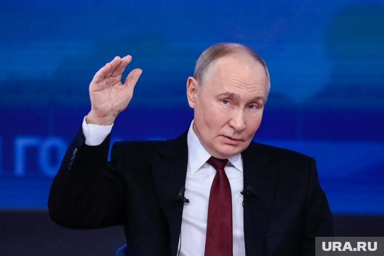 Путин начал омоложение власти с космоса
