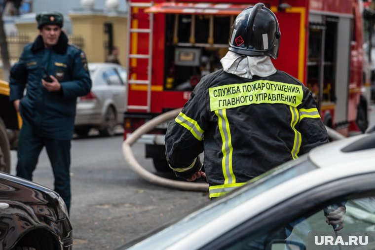 Пожар на заводе в Рязани, здание порохового цеха разрушено: онлайн-трансляция