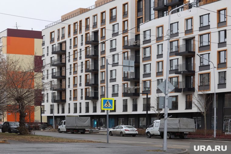 Управкомпания элитного дома в Кургане устроила битву с жильцами из-за их желания от нее отказаться