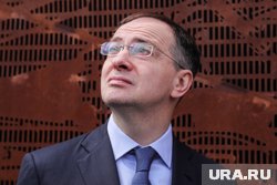 Кто такой Владимир Мединский, которого Путин назначил главой делегации для переговоров с Украиной