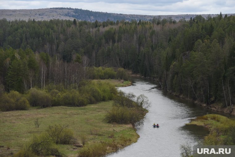 Собирались на «тантру», а ушли в поход и заблудились: последние новости о поисках семьи Усольцевых