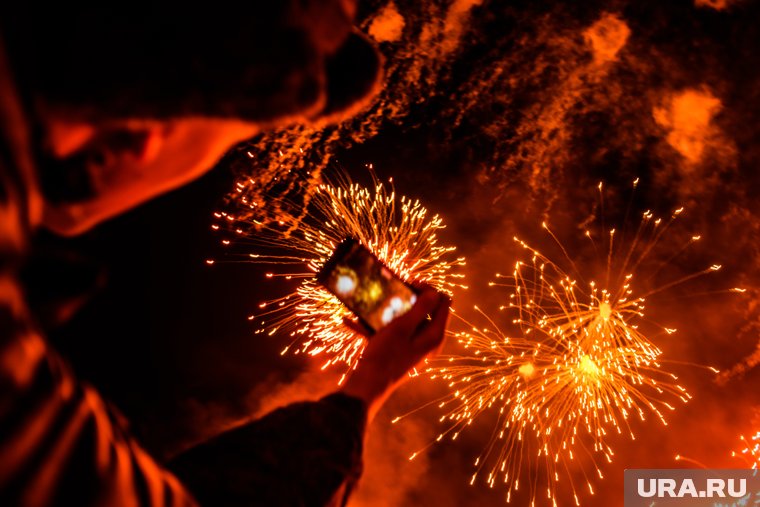 Поздравления с 23 февраля 2025: 25 лучших идей, которые согреют сердце любому мужчине