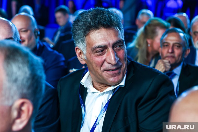 В Москве прошла премьера фильма впавшего в кому Кеосаяна